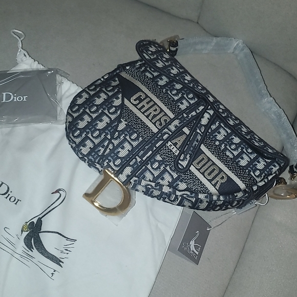 Christian Dior Saddle Bag - Picture 3 of 4